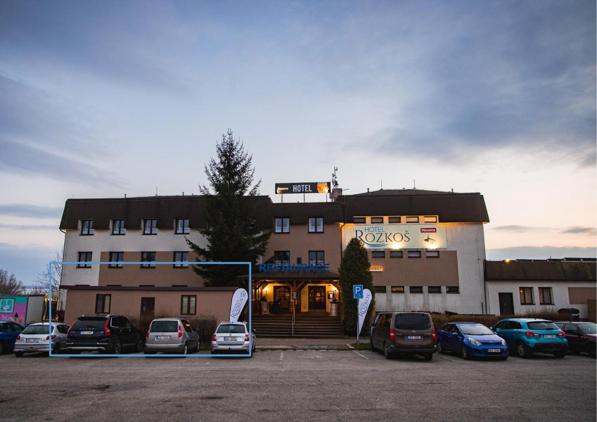 Hotel Rozkos Ceska Skalice Exterior photo