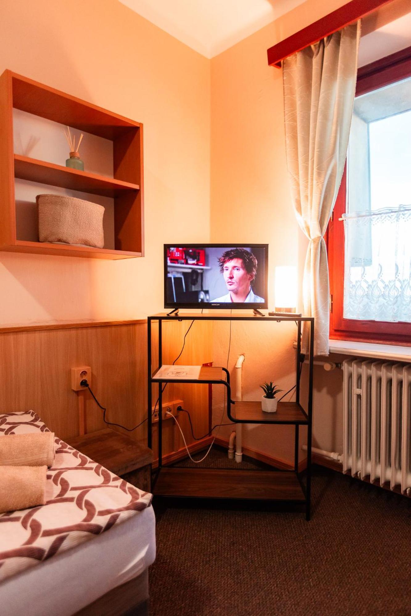 Hotel Rozkos Ceska Skalice Room photo