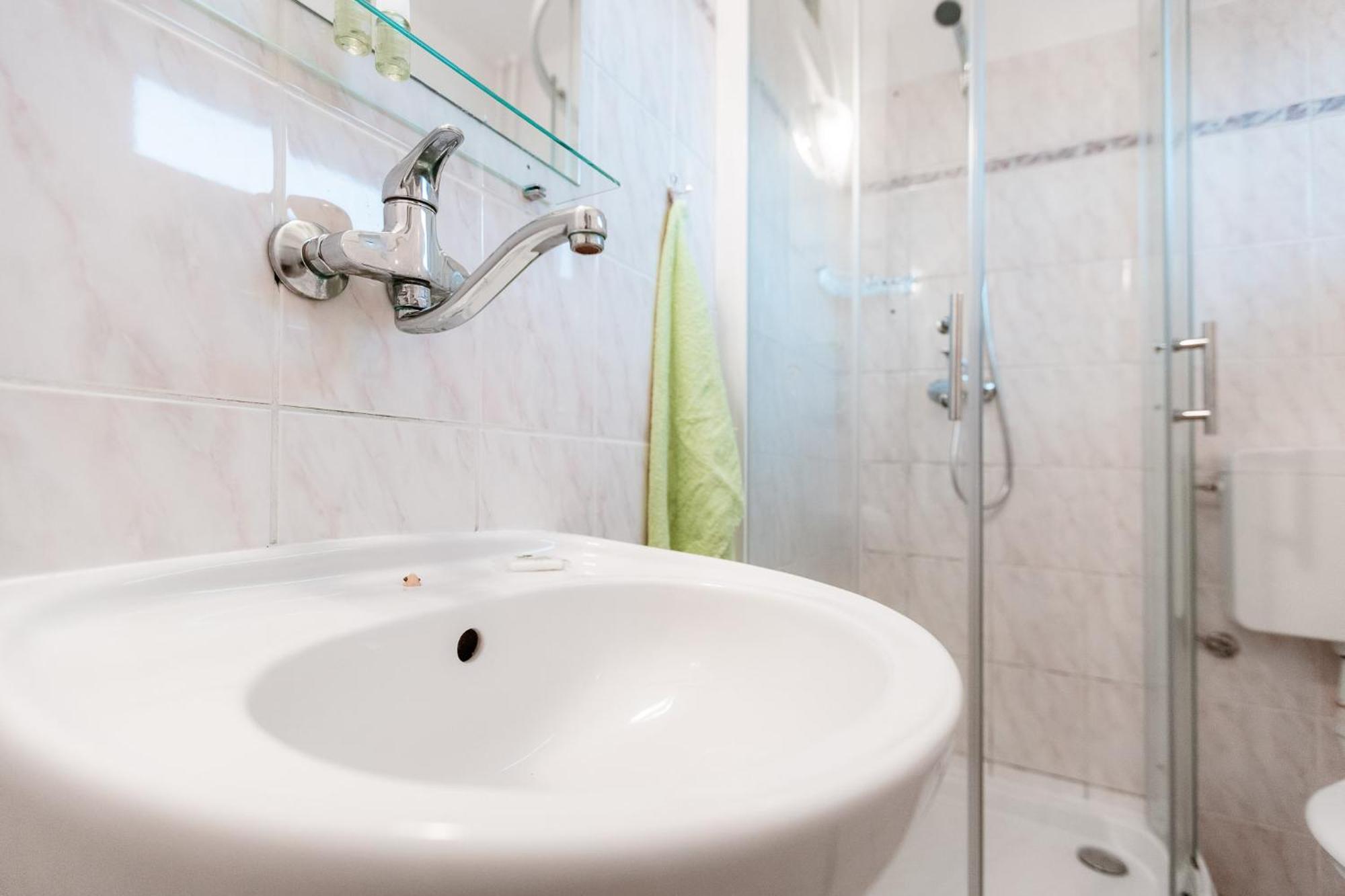 Hotel Rozkos Ceska Skalice Room photo